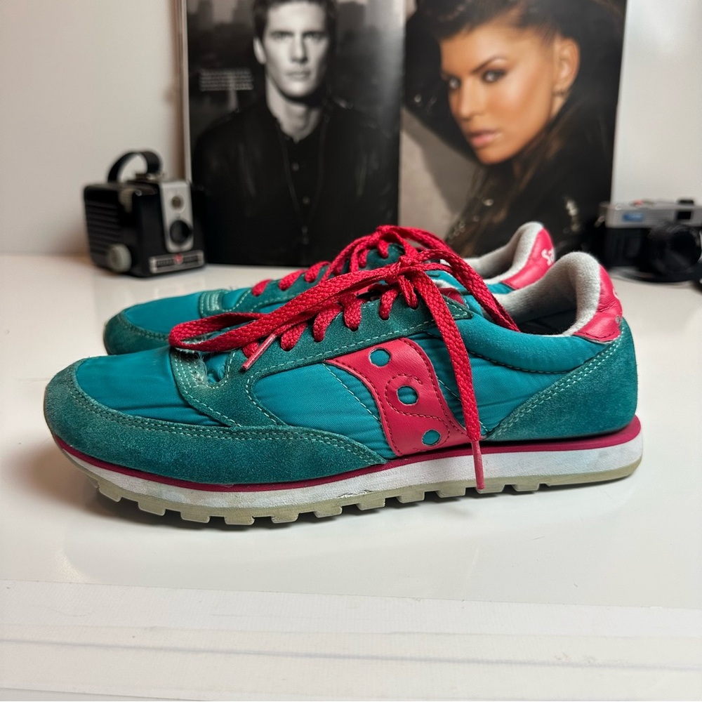 Saucony Women's Teal and Pink Lace-Up Sneakers